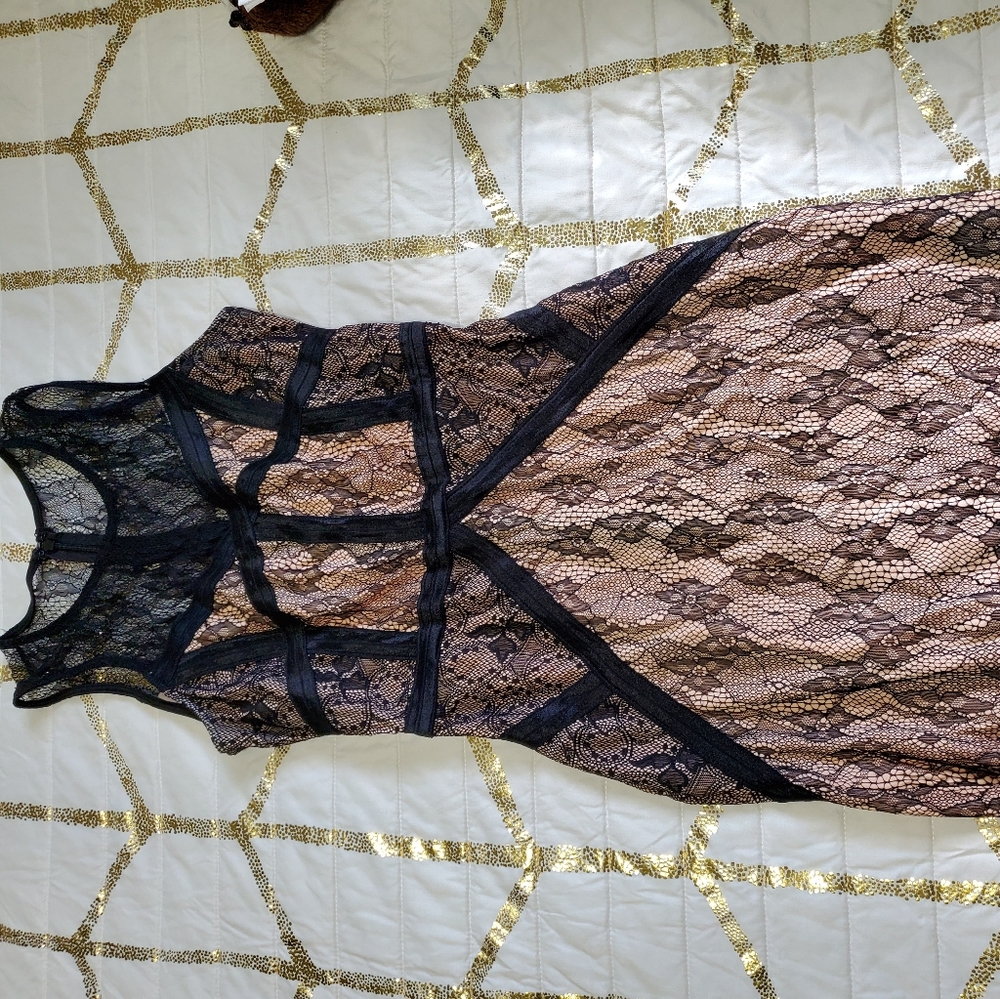 Dress - Picture 1 of 1